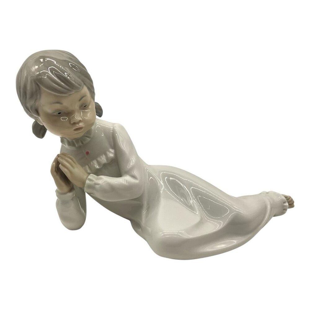 NAO By Lladro VTG  Praying Girl Laying Down Porcelain Figurine 7.5" Long Retired